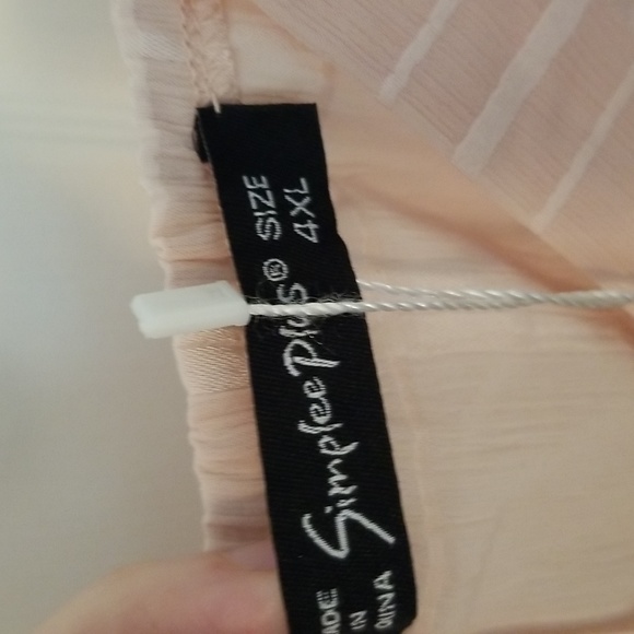 NWT Simplee Plus Romper - Picture 8 of 11